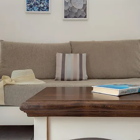 Diamond & מלון דירות הרסוניסוס