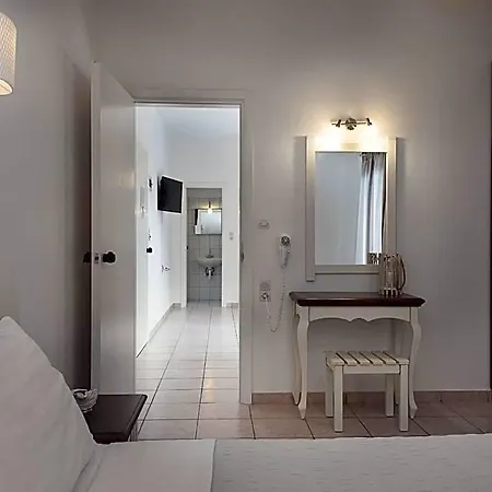 Diamond & 3* Hersonissos (Crete)