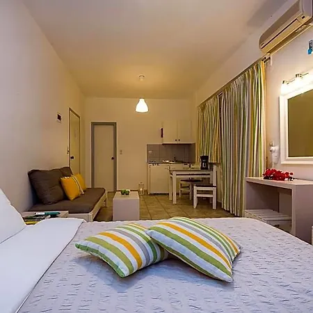 Aparthotel Diamond & 3*