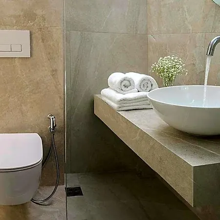 Aparthotel Diamond & Hersonissos (Crete)