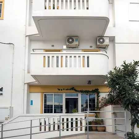 Diamond & Aparthotel 3*