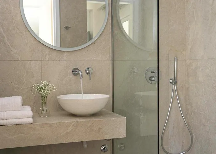 Diamond & 3* Χερσόνησος