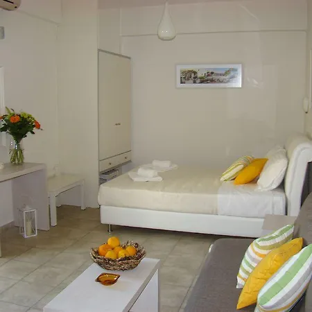 Diamond & 2* Hersonissos (Crete)